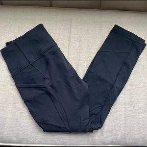 Black Lululemon leggings